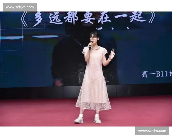 校园歌唱比赛圆满落幕 学子们激情四溢演绎经典歌曲展现青春风采